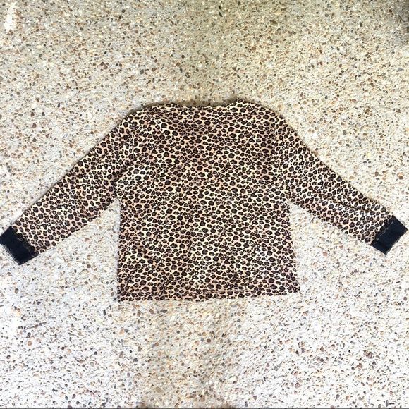 Chico’s Design Leopard Print Button Down Blouse 3 - Picture 7 of 7